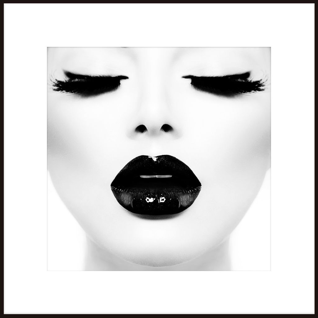 Falikép 50x50 cm, fekete-fehér női arckép - LIPSTICK - Butopêa